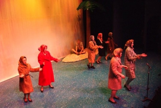 Desert Island Dames featuring "Joyce” and “Stella”. Edinburgh Gang Show 2009