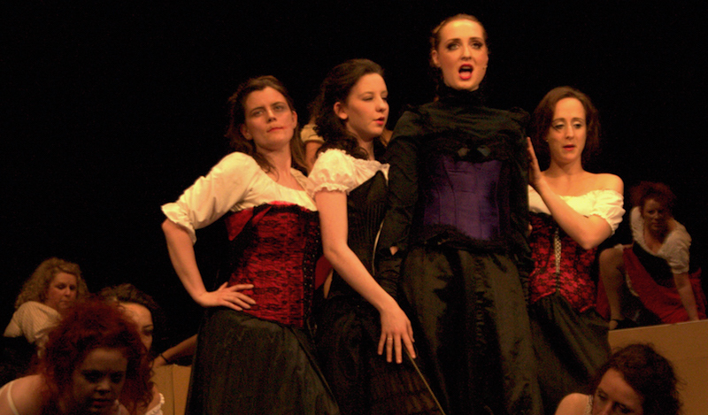 the-red-rat-girls-with-spider-judith-neeson-in-purple-performd-bring-on-the-men-photo-the-bohemians