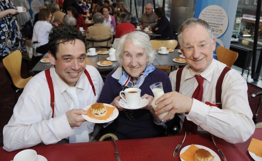 Tim Licata and Ian Cameron from Plutot La Vie with audience member Christine Macleod. Photo Greg Macvean