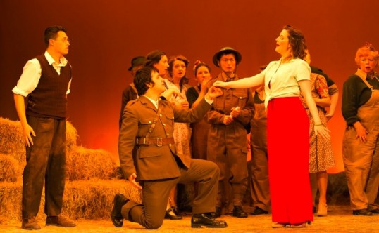 Luperci de Sousa, Mikhail Pavlov and Marie Claire Breen star in L’elisir d’amore. Photo: Vikki McCraw Photography