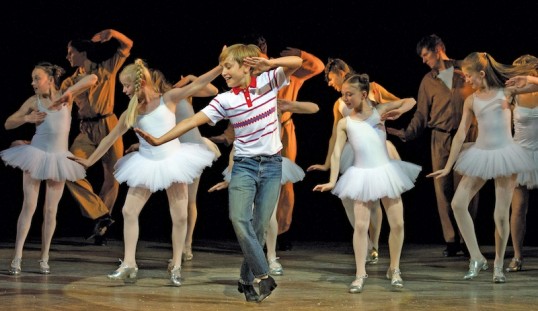 Billy Elliot the Musical London cast. Photo: Alastair Muir
