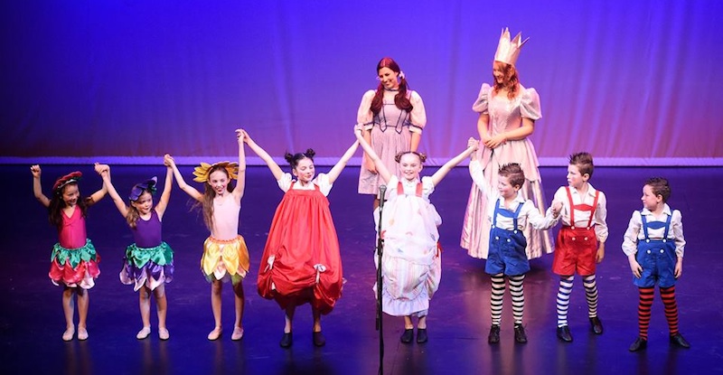 Anna Chidgey and Tanya Williamson with assorted Munchkins. Photo Greg Macvean