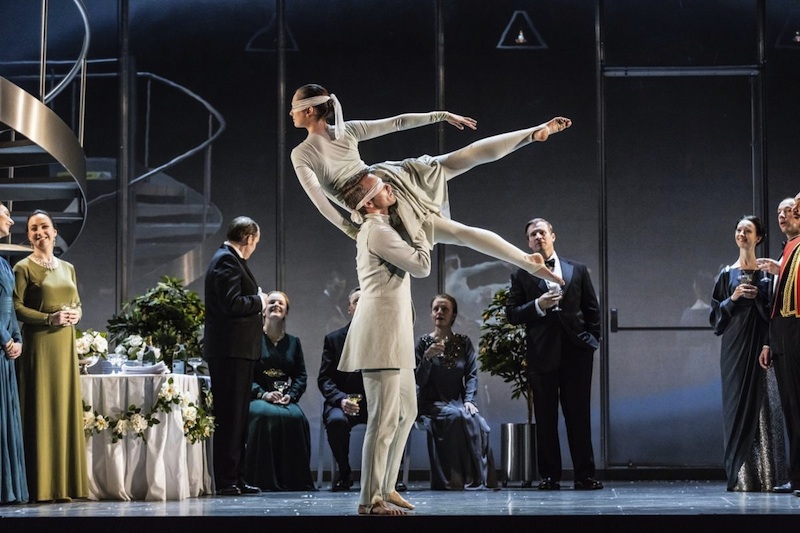 Dancers Lucy Ireland and Vince Virr. Photo: James Glossop
