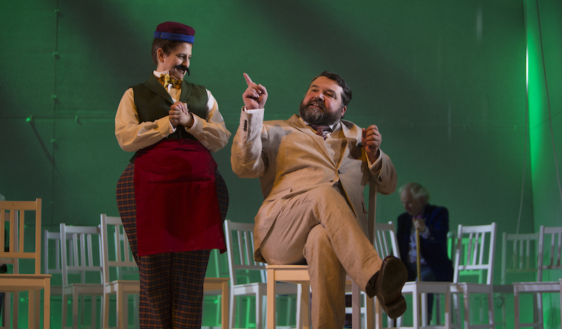Rhinoceros – Edinburgh International Festival L-R Natalie Arle-Toyne, Steven McNicoll © Beth Chalmers