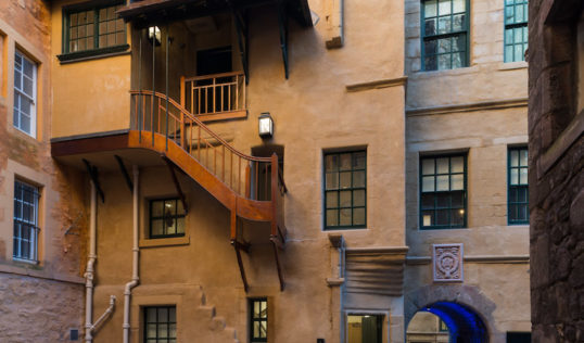 Riddles Court