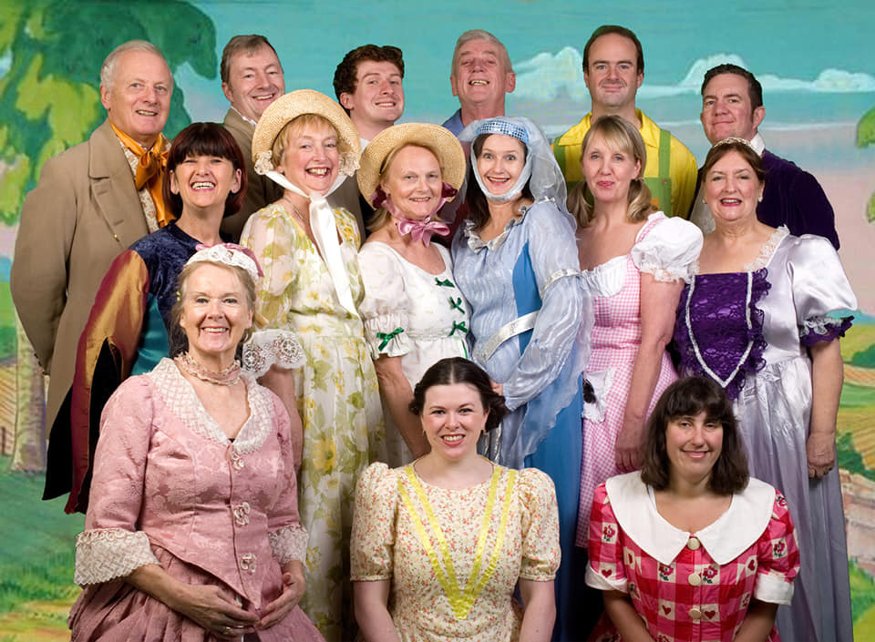 Villagers and chorus