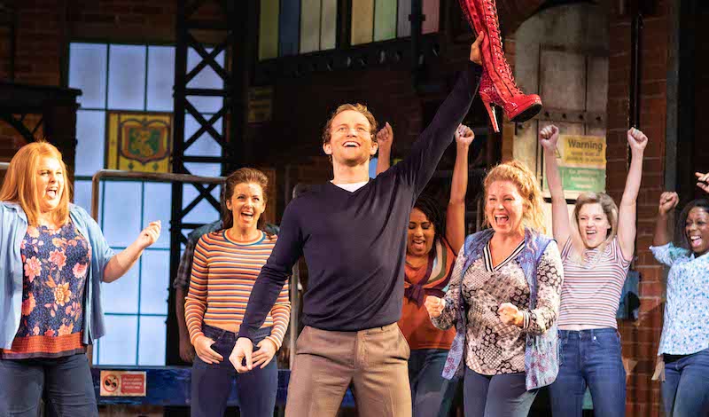 Joel Harper-Jackson (Charlie) in Kinky Boots_Photo Helen Maybanks_1MB