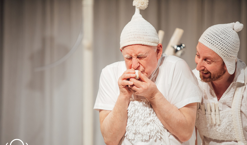 Michael Dylan and Ian Cameron in White. Image by The ASK, courtesy Catherine Wheels Theatre Company_3