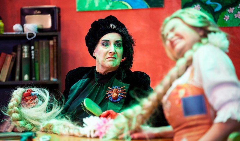 Two of the Rapunzel cast, Wendy Seagar dressed as Sourceress, and Eillidh Weir as Rapunzel